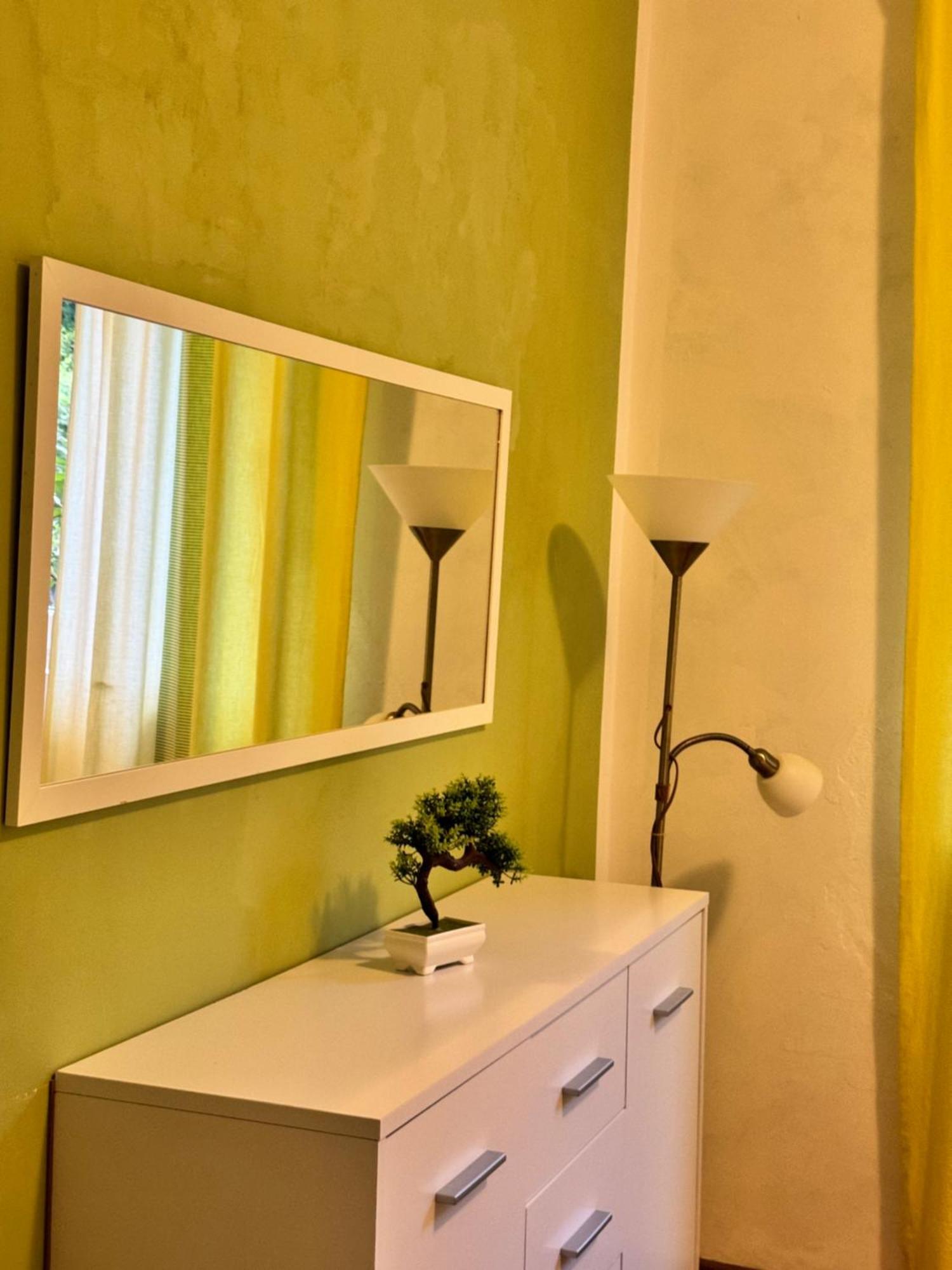 Carine Garden Apartment Risan Room photo